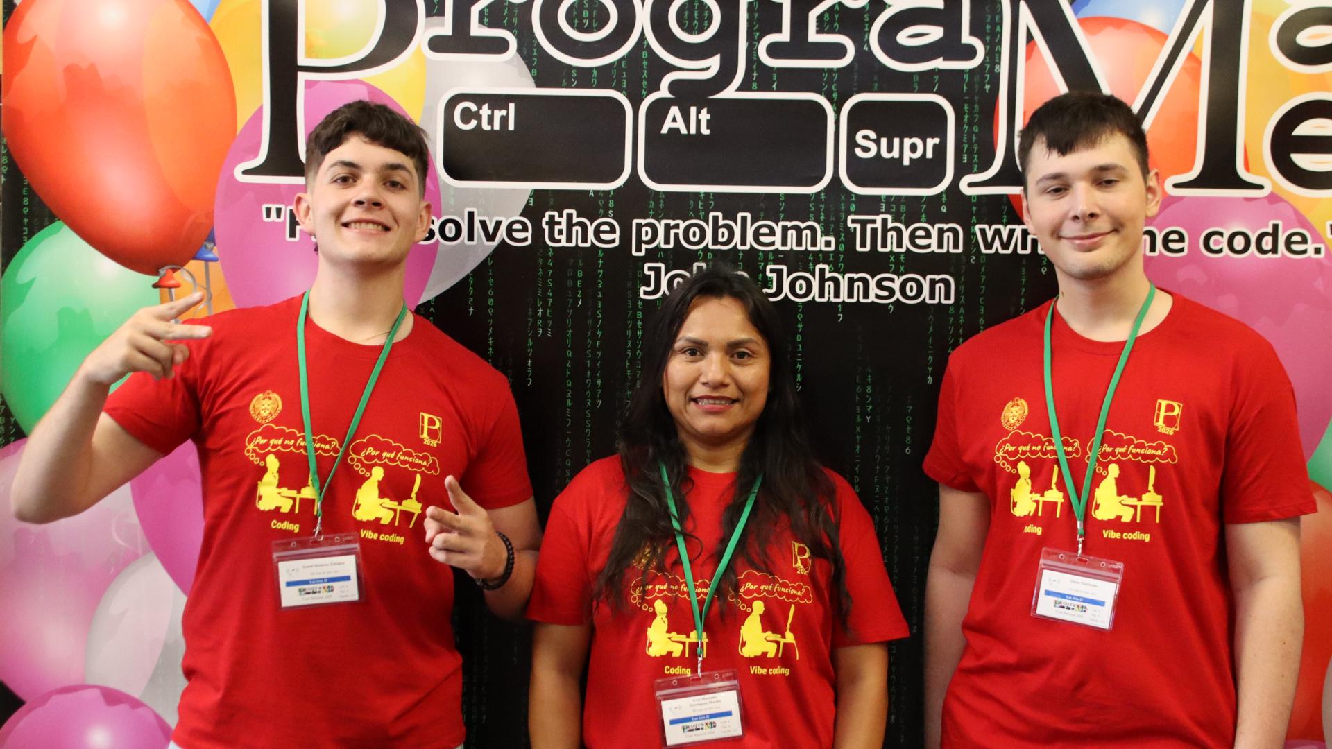 Picture of team Las tres D